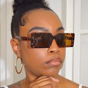 Hot Girl Rectangular Acrylic Sunglasses (Tortoise)